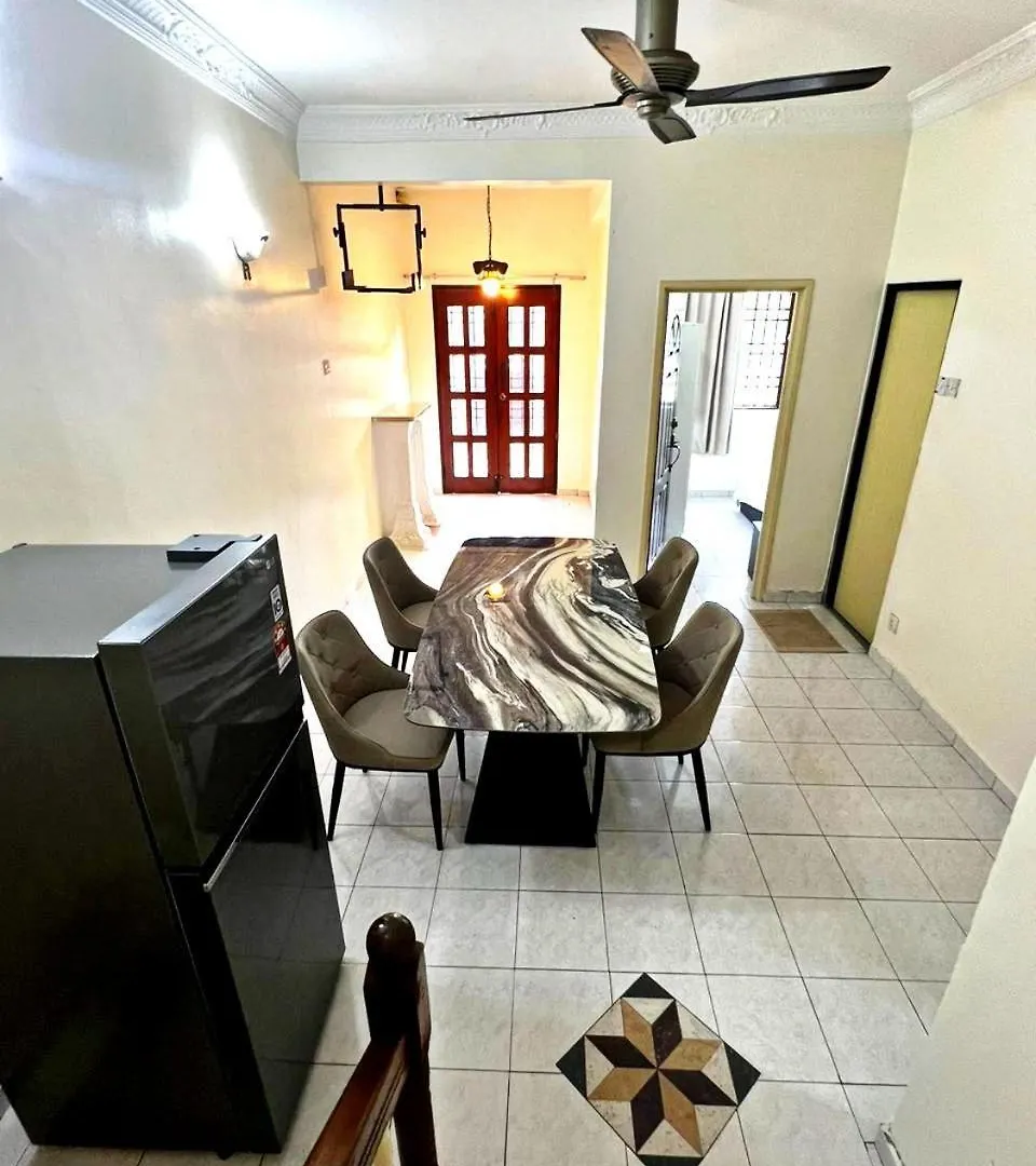 牛汝莪Private House In The Heart Of Penang别墅 0*, 牛汝莪